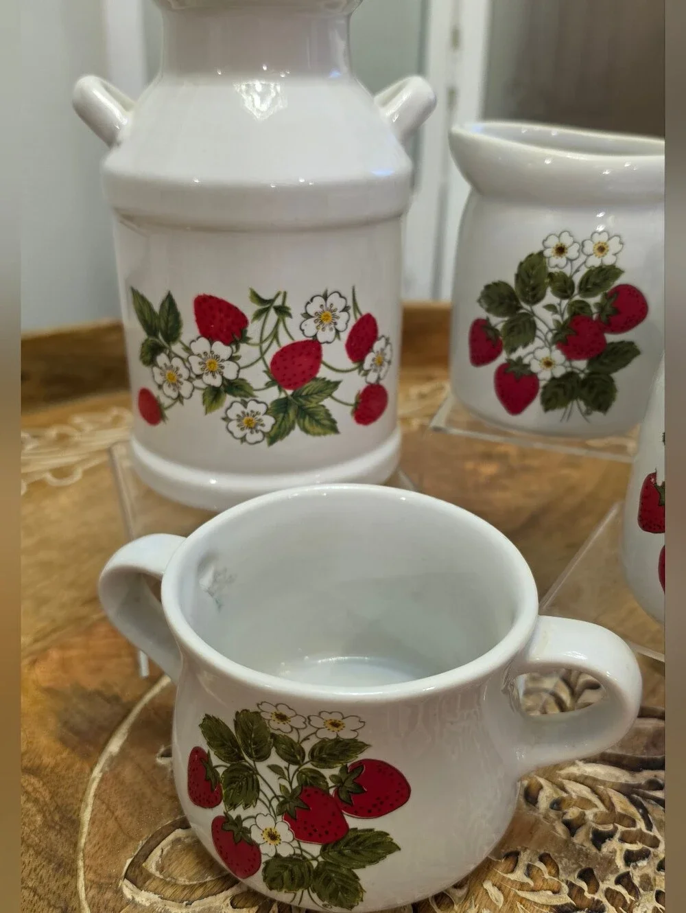 Vintage McCoy Pottery Strawberry Country 4pc Creamer Sugar Milk Jug Set 1970s